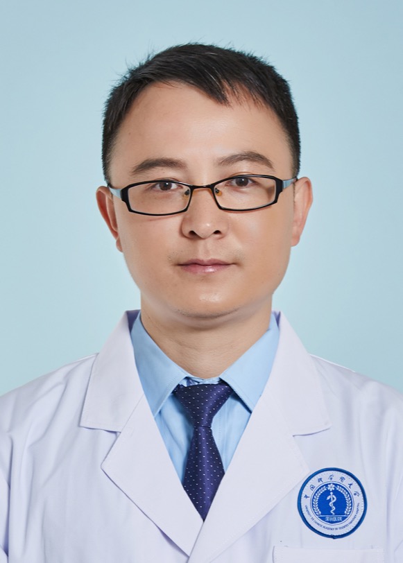 副主任医师 余坤飞