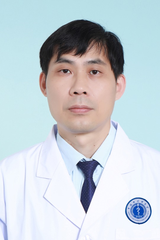 主任医师 彭伟雄