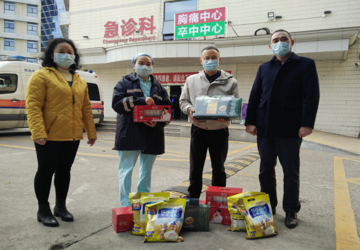 医院工会关心坚守防疫抗病岗位一线医务人员