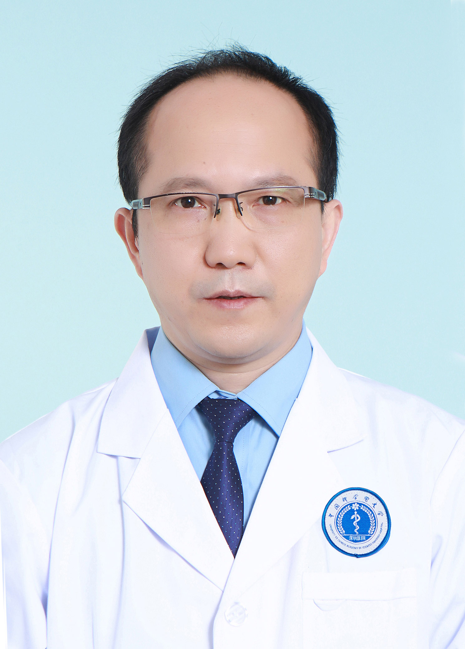 副主任医师 李振华