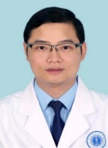 主治医师 彭坤明