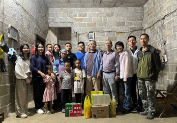 赓续初心，情暖田林