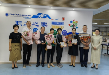岁月如歌，致敬芳华 医院举办职工荣退仪式