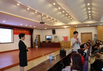 光明新区卫生计生局在光明新区医疗集团中心医院院区开展光明新区基层卫生岗位练兵社区护理技能操作培训