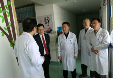 院领导带队督查二甲创建进度