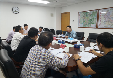 光明区区委常委、常务副区长刘德峰同志听取我院创建三甲工作汇报