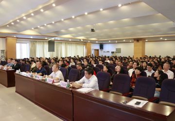 医院全体党员大会隆重召开