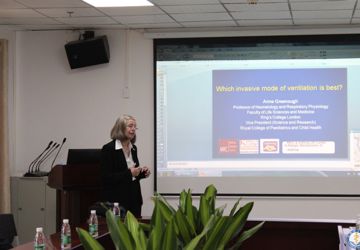 光明新区医疗集团儿童医学中心开展《新生儿机械通气策略》专题讲座