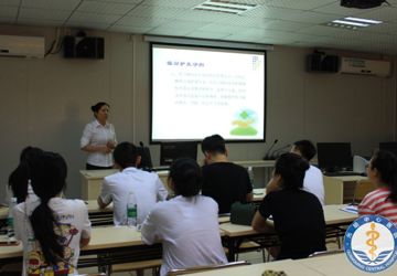我院护理部开展实习生岗前培训