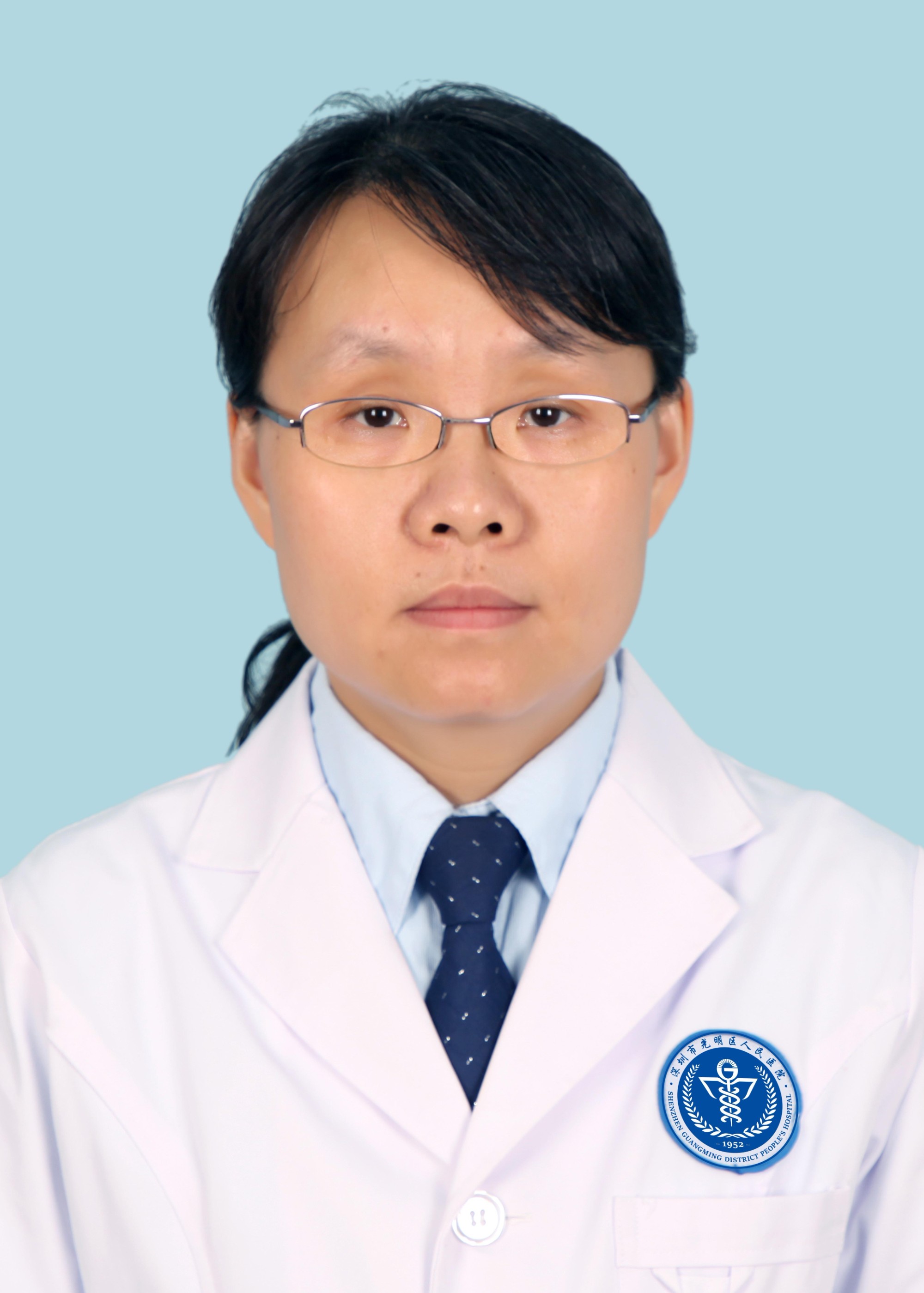 副主任医师 刘彩平