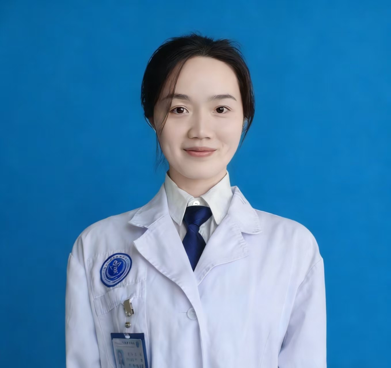 主治医师、硕士 曾飘