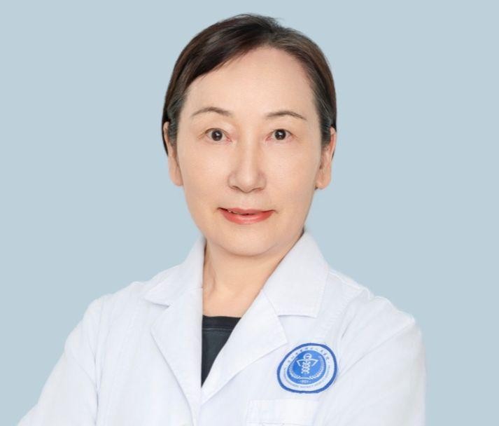 副主任医师 李萍化