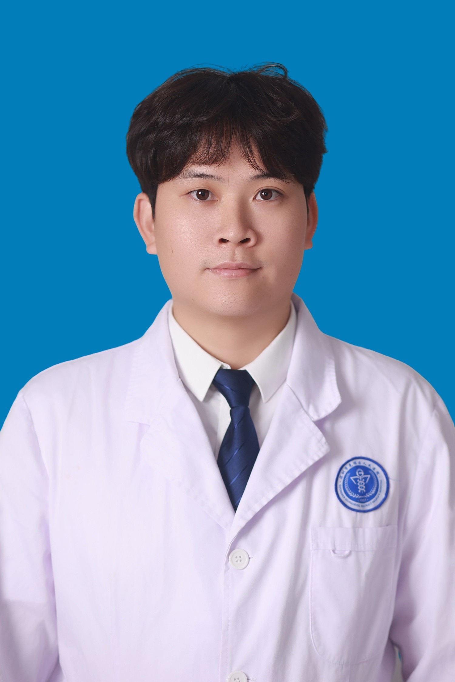 住院医师 硕士 张斌