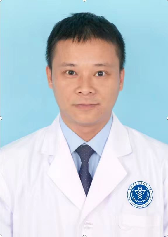 主治医师 罗竞文