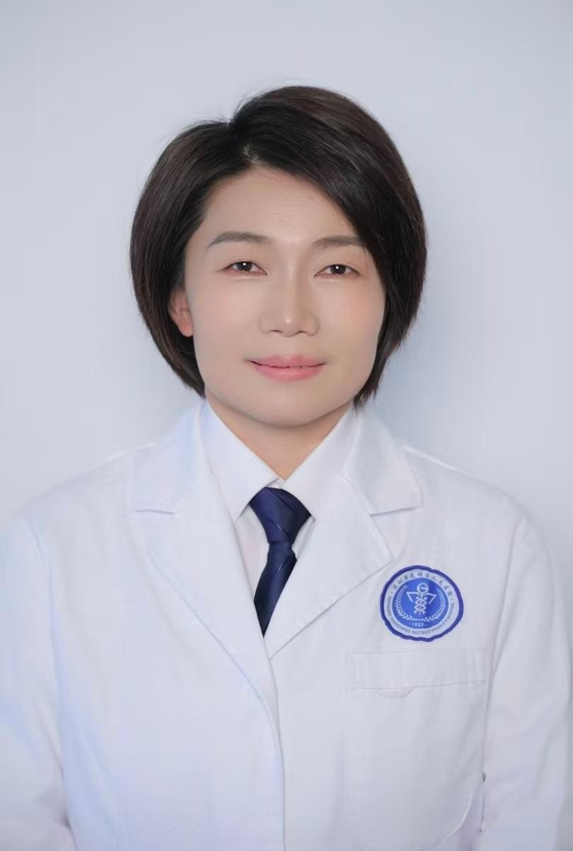 副主任医师 冯茹