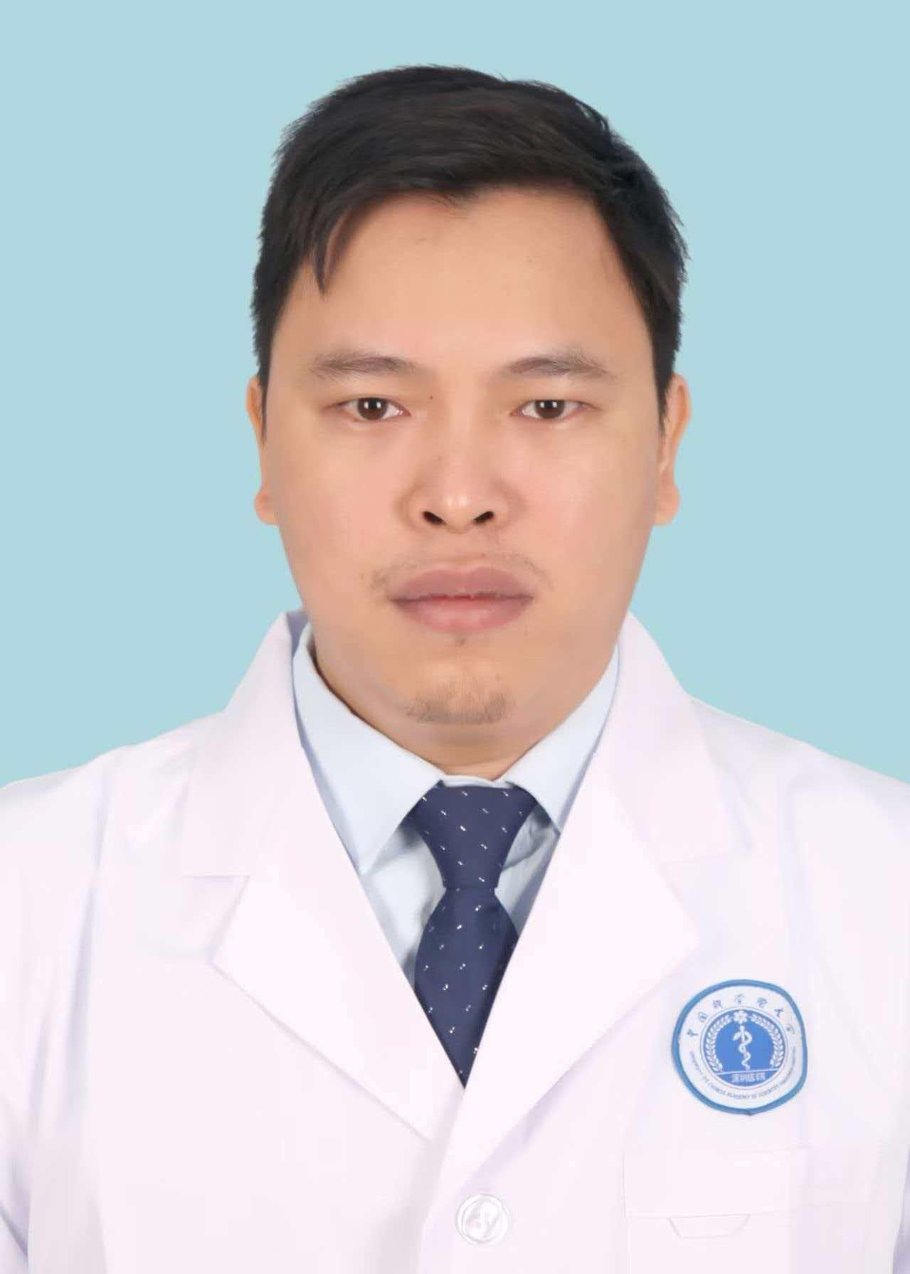 主治医师/专硕 李培兴