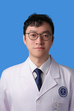 西安医学院副教授；硕士研究生导师；西安体育学院特聘教授，硕士研究生导师 孙扬