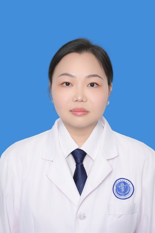 主治医师 本科 梁彩红