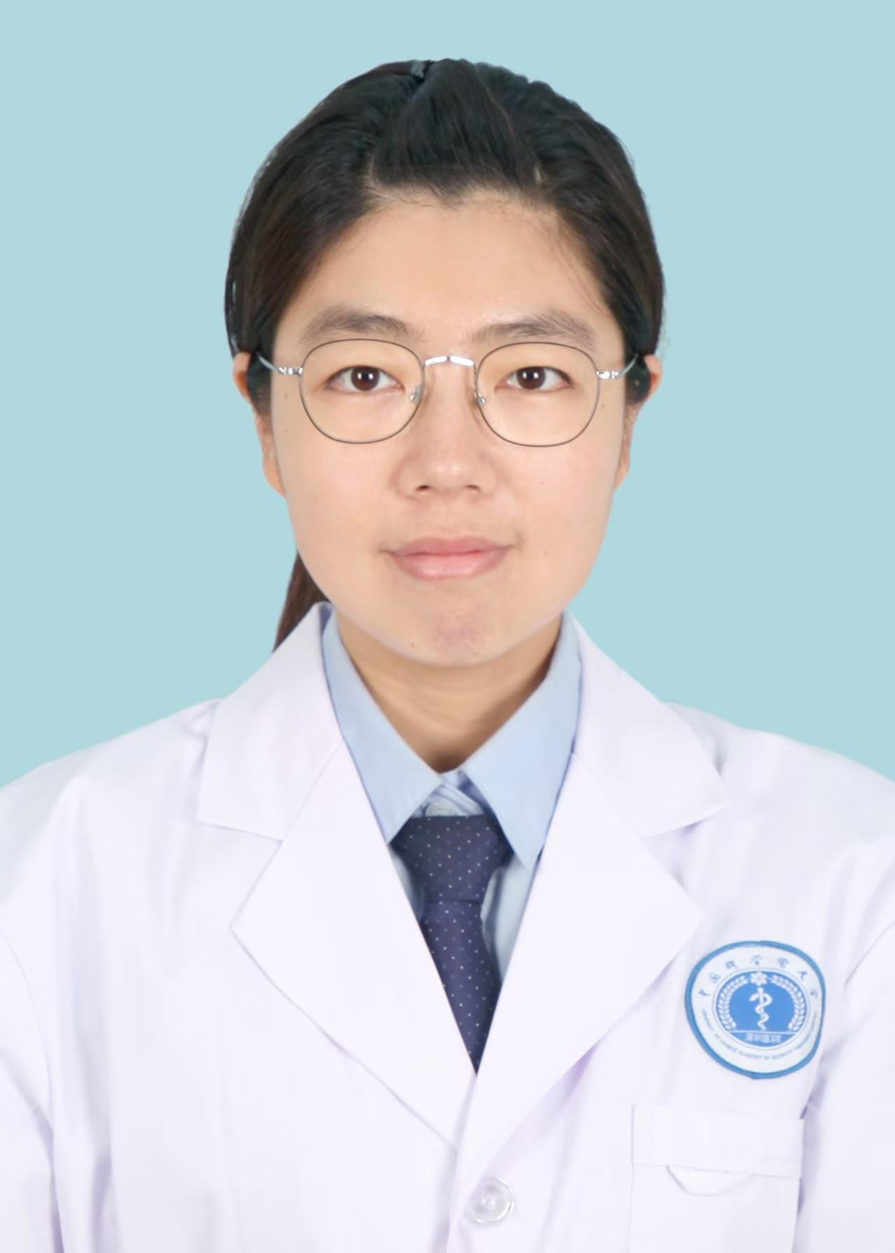 主治医师、硕士 李萌硕
