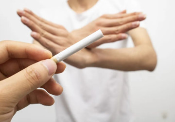 长期抽烟的人突然戒烟，身体会发生什么变化？